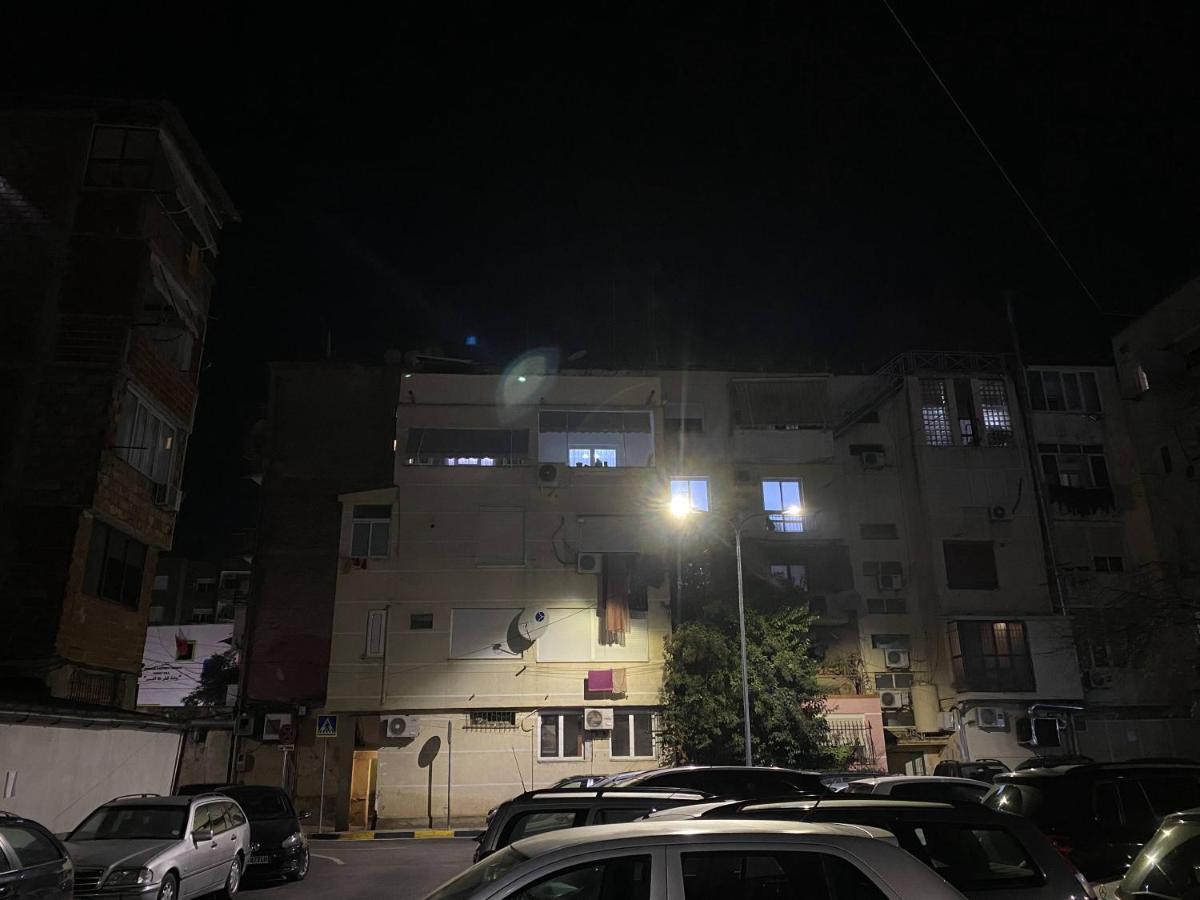 Komatas Modern Apartments In Bllok Area تيرانا المظهر الخارجي الصورة