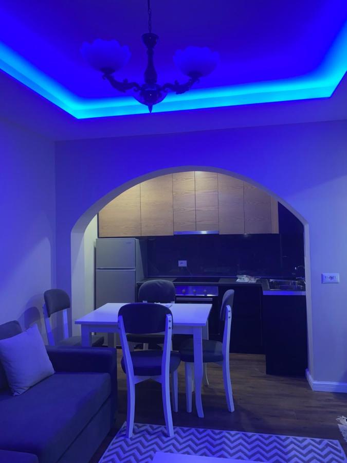 Komatas Modern Apartments In Bllok Area تيرانا المظهر الخارجي الصورة