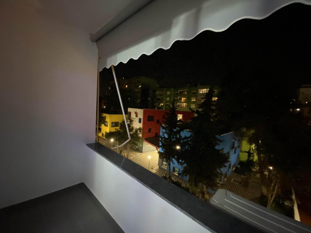 Komatas Modern Apartments In Bllok Area تيرانا المظهر الخارجي الصورة